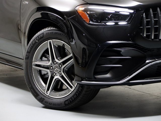 2025 Mercedes Benz GLE AMG 53 4MATIC photo 3
