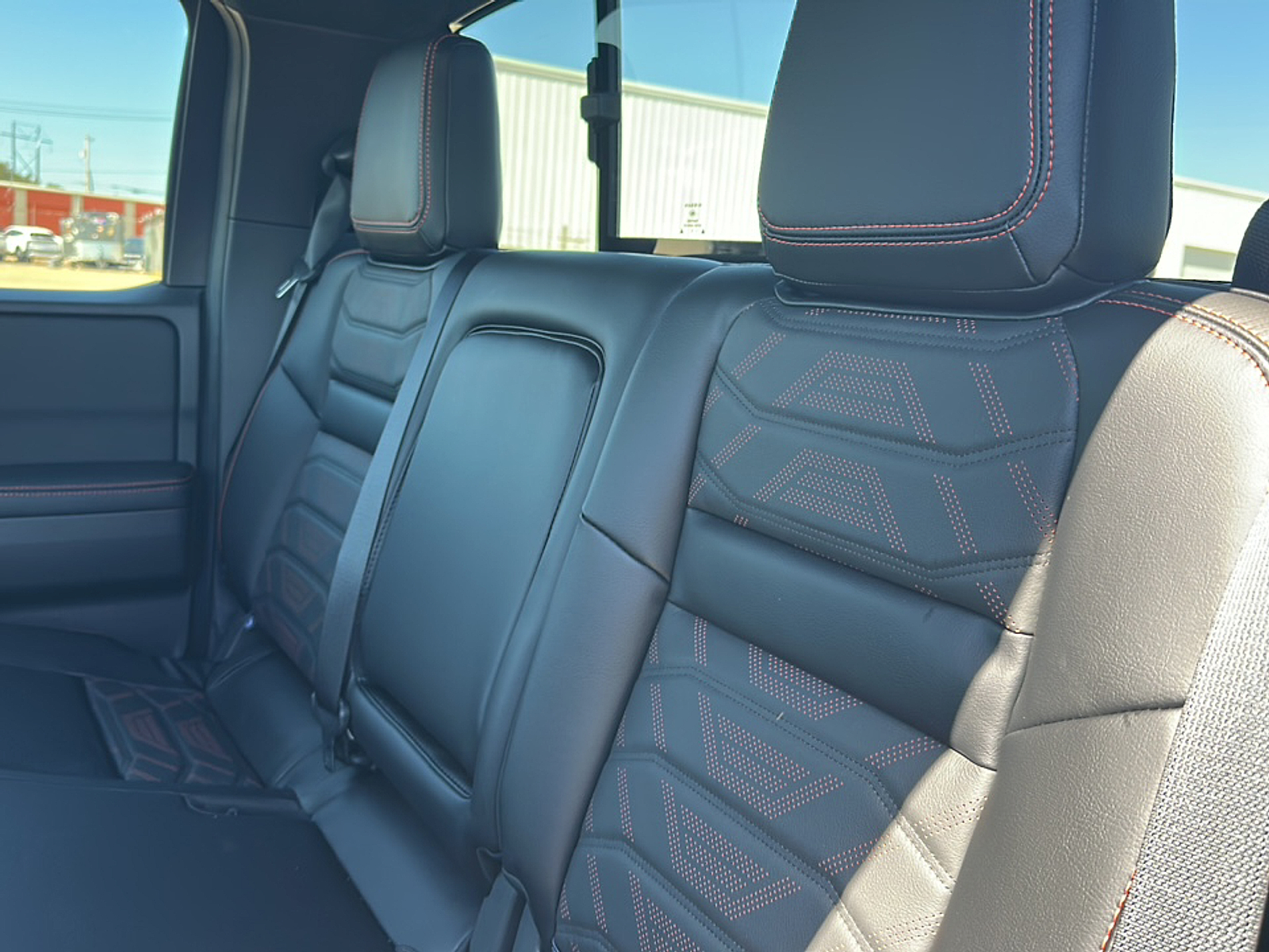 2026 Nissan Frontier Crew Cab PRO-4X photo 3