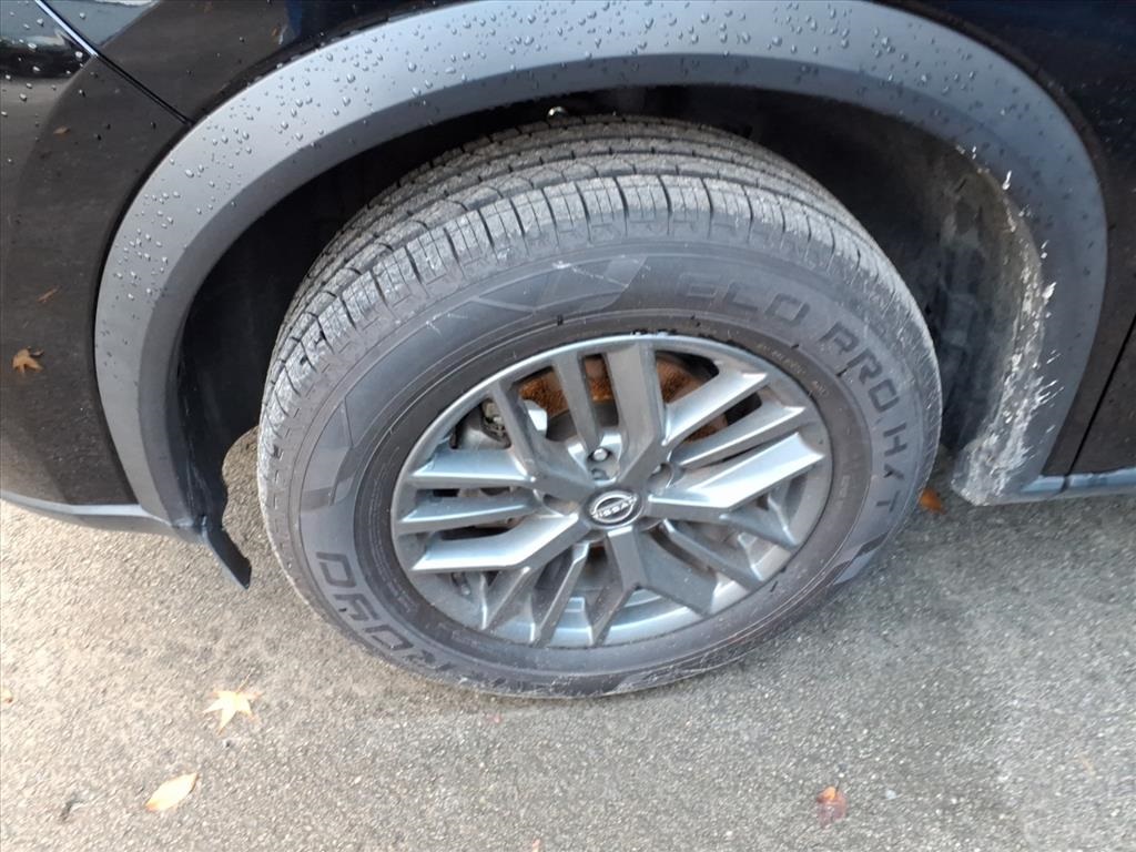 2024 Nissan Rogue S photo 4