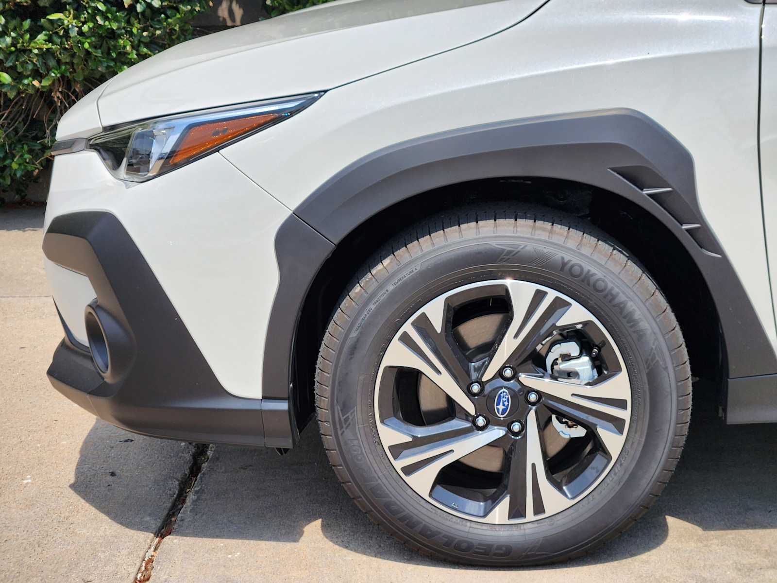2025 Subaru Crosstrek Premium photo 5