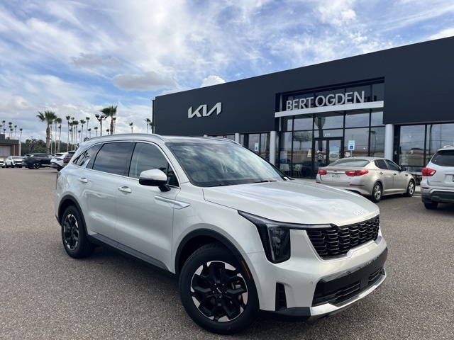 2026 Kia Sorento S's photo