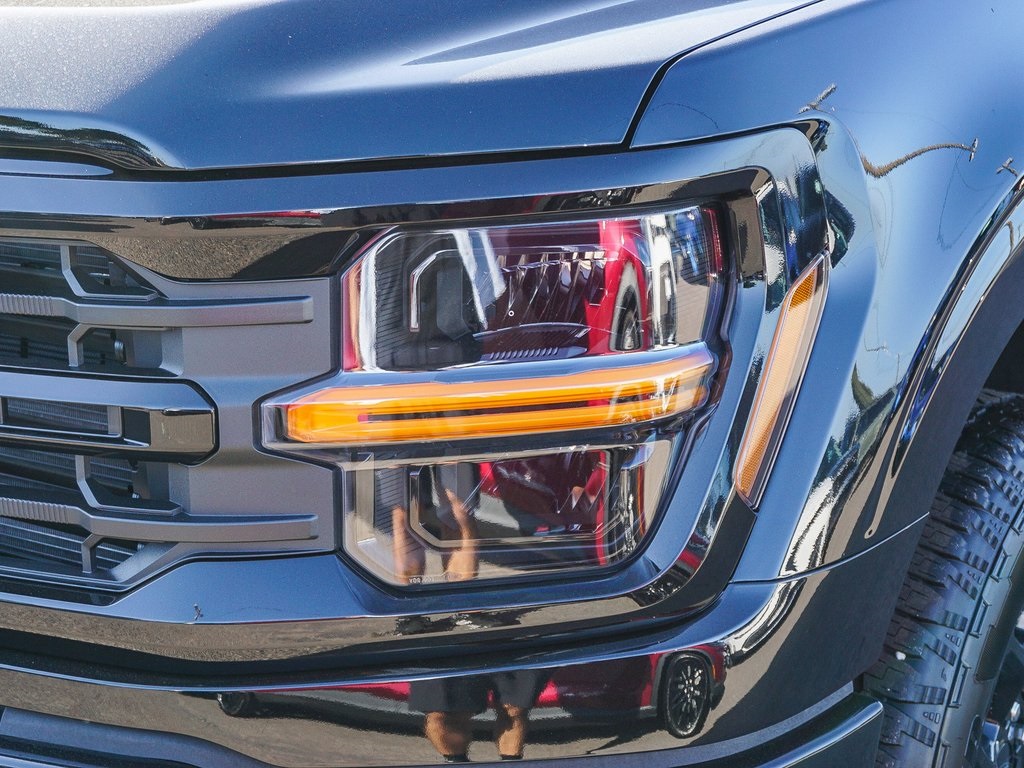 2025 Ford F-150 XLT photo 5