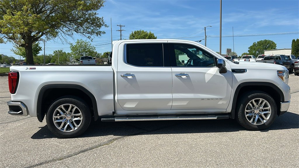 2021 Gmc Sierra 1500 SLT photo 2