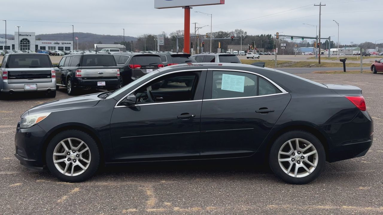 2015 Chevrolet Malibu 1LT photo 3