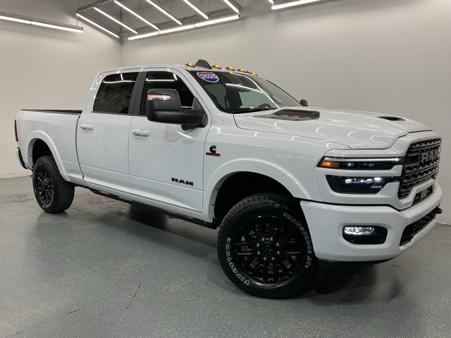 2025 Ram 2500 Limited photo 2