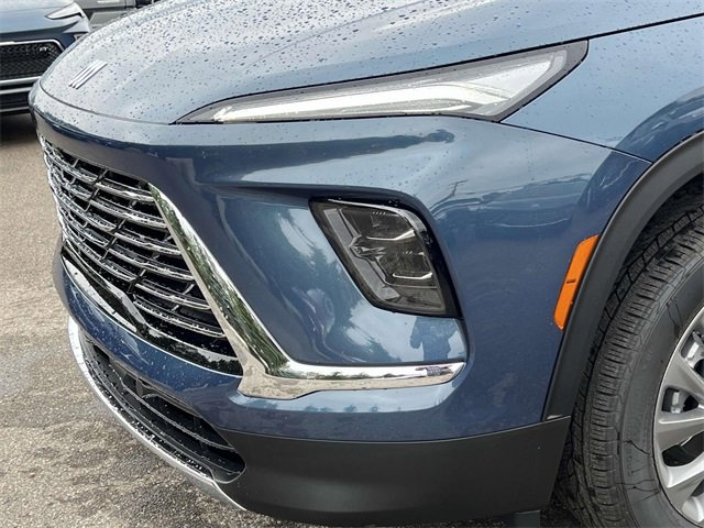 2026 Buick Enclave Preferred photo 7