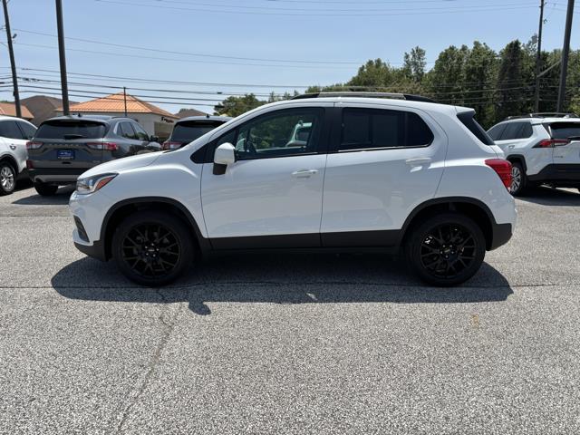 Used 2022 Chevrolet Trax LT with VIN KL7CJPSM0NB536779 for sale in Madison, OH