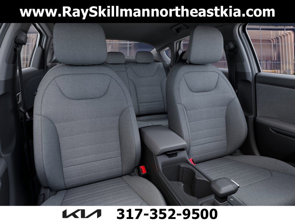 2025 Kia K4 EX photo 15