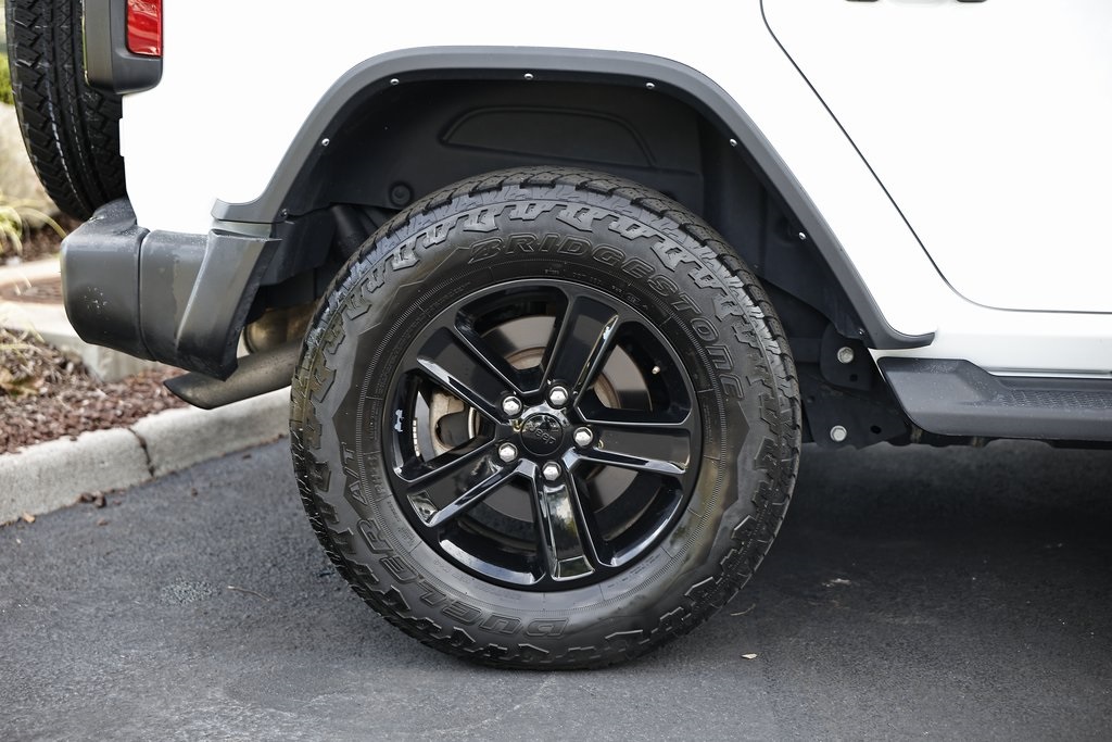 2022 Jeep Wrangler Unlimited Sahara Altitude photo 6