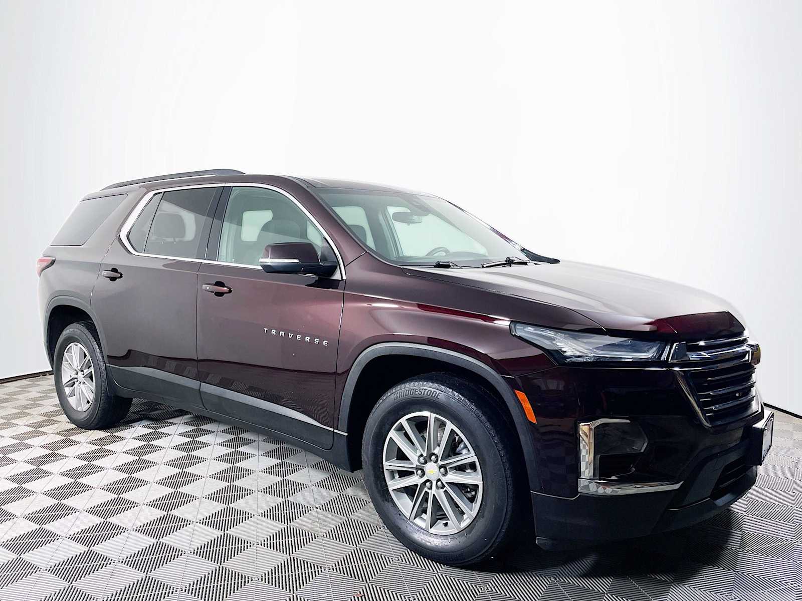 2023 Chevrolet Traverse Cloth photo 3