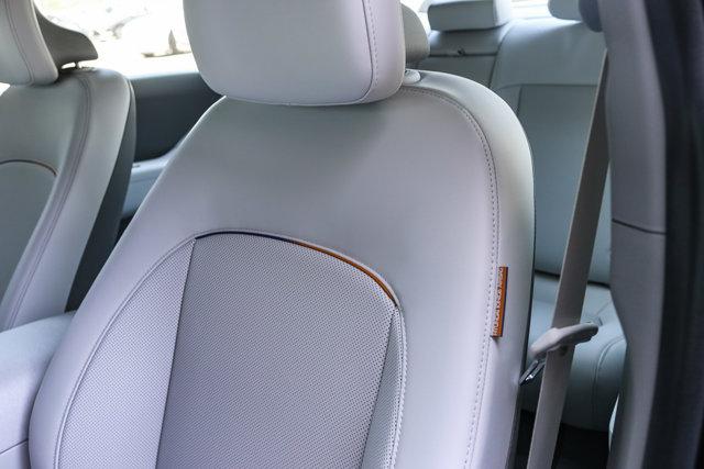 New 2025 Serenity White Hyundai SEL image 53