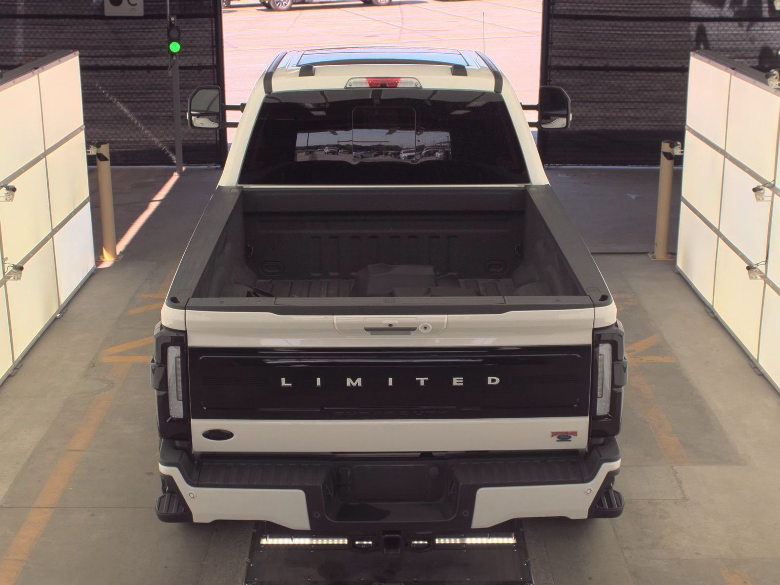 2024 Ford F-250 photo 4