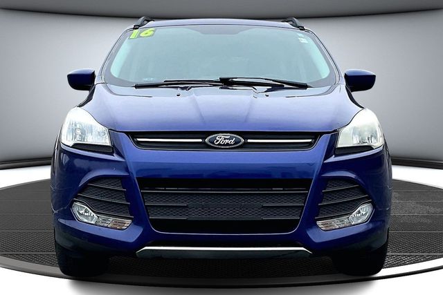 Used 2016 Ford Escape SE with VIN 1FMCU9GX7GUC26804 for sale in Kansas City