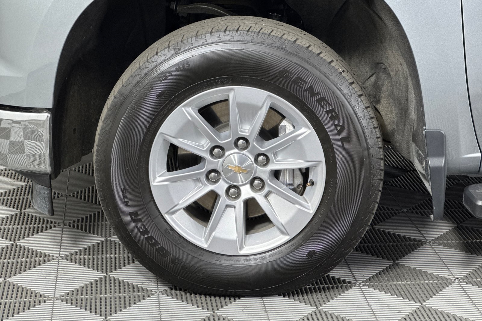 2024 Chevrolet Silverado 1500 LT photo 24