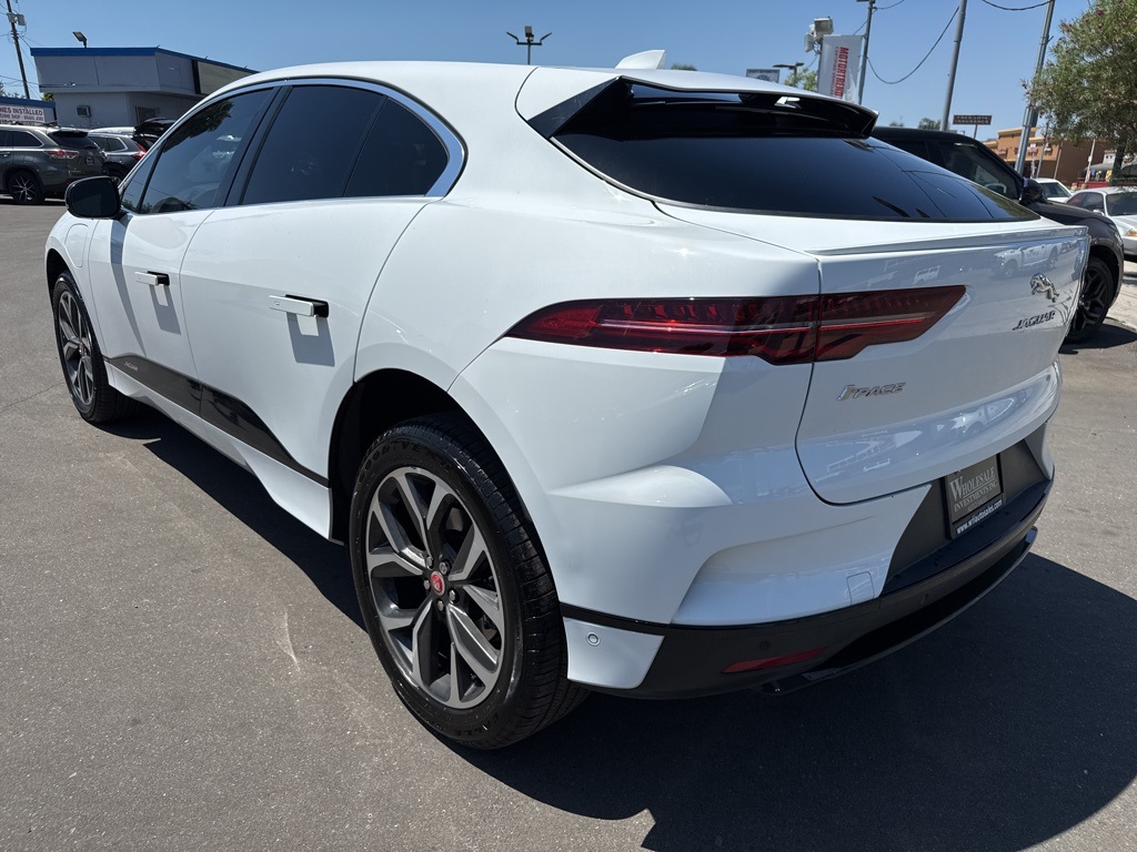 2020 Jaguar I-PACE SE photo 3