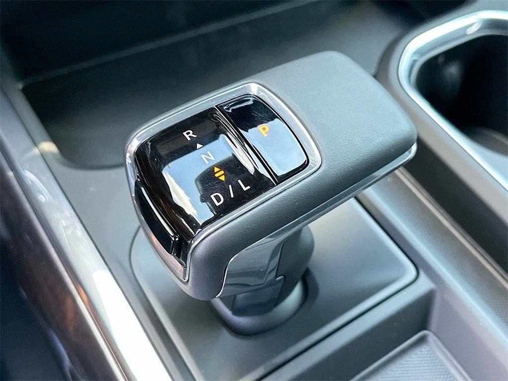 2025 Chevrolet Silverado 1500 LTZ photo 12