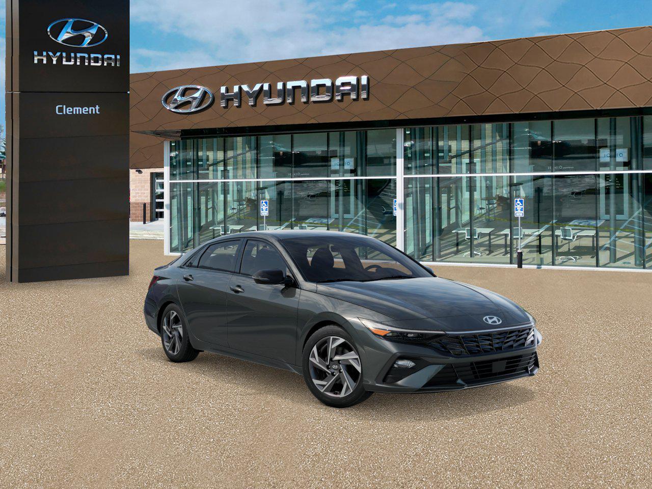 2025 Hyundai Elantra SEL Sport photo 2