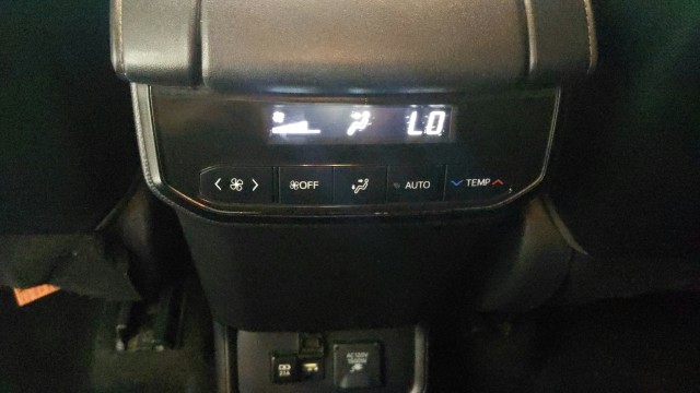 Used 2021 Blizzard Pearl Toyota Hybrid Limited image 31