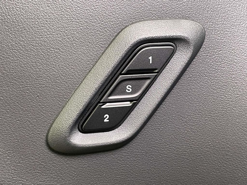2023 Dodge Challenger R/T Scat Pack photo 34