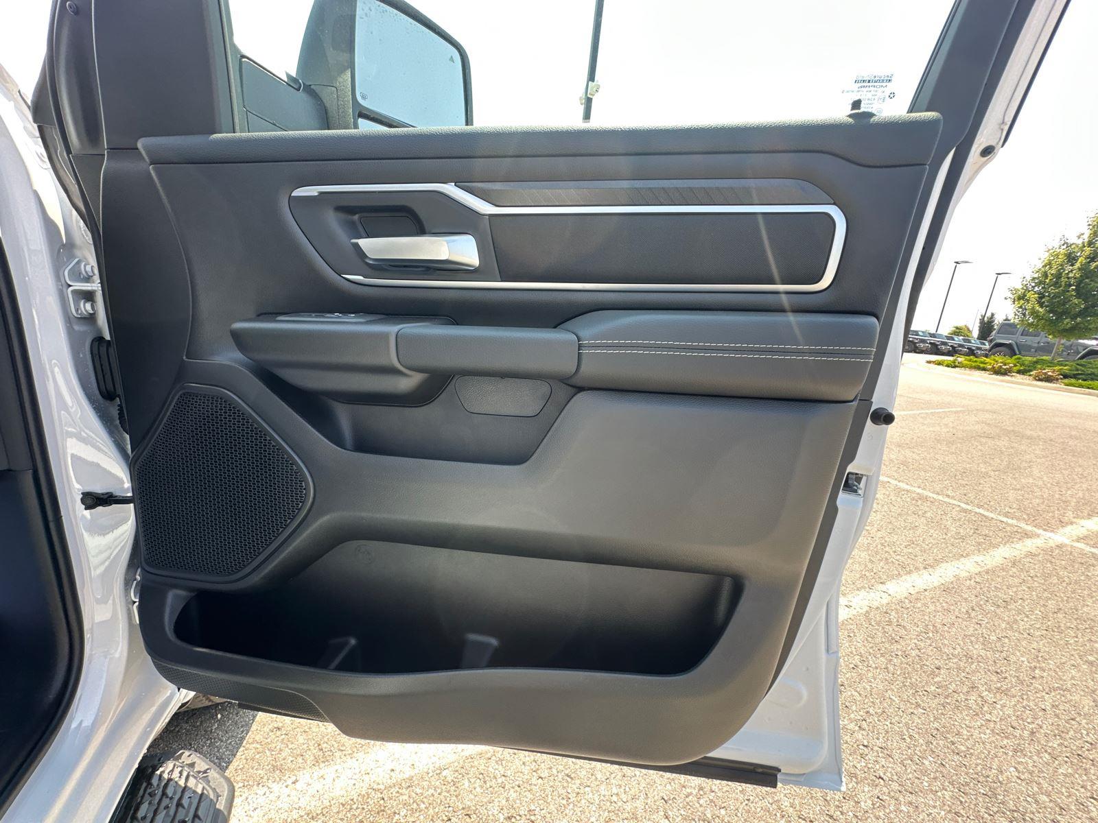 2026 Ram 1500 Lone Star photo 35