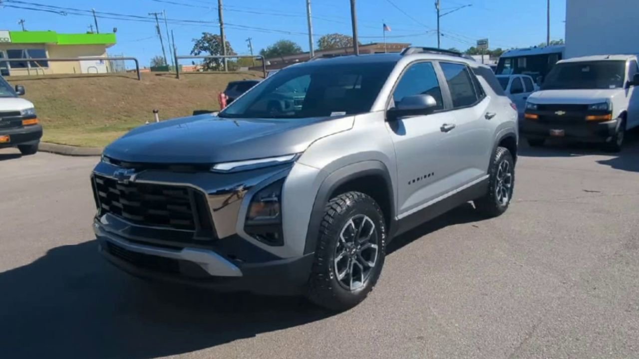 2026 Chevrolet Equinox ACTIV photo 4