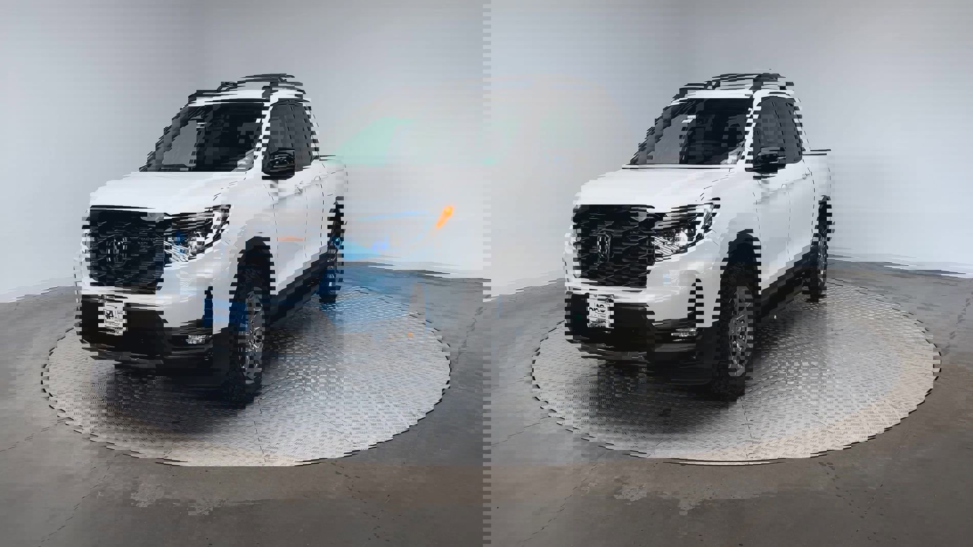 2025 Honda Ridgeline TrailSport photo 4