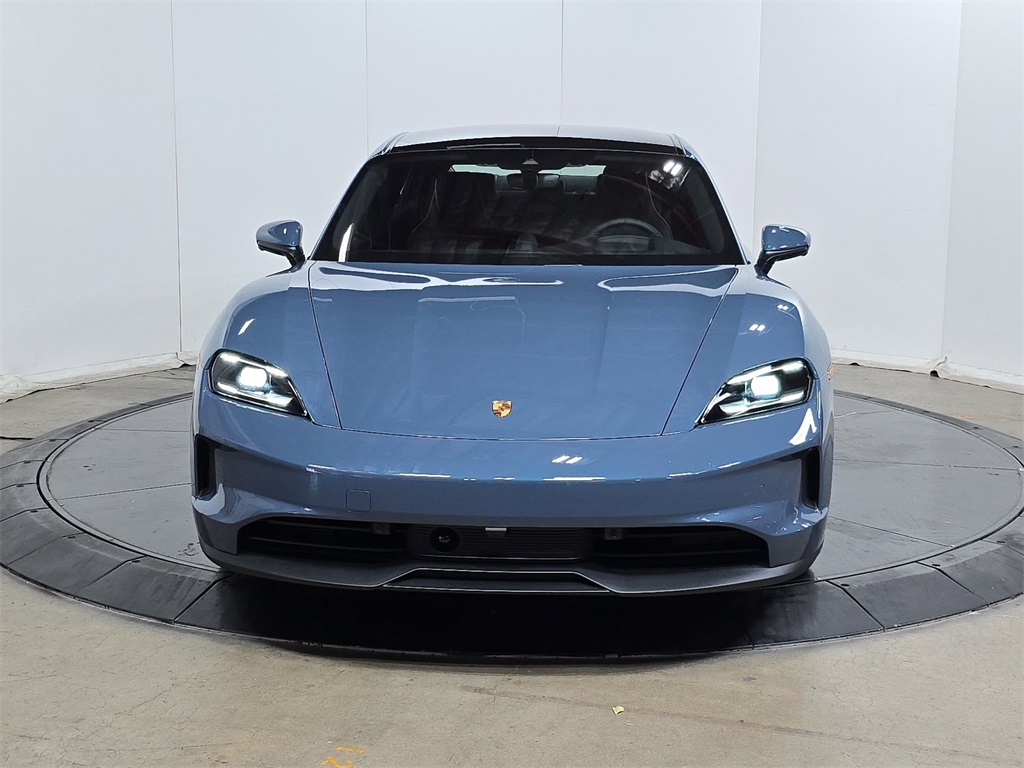 2026 Porsche Taycan 4 photo 2