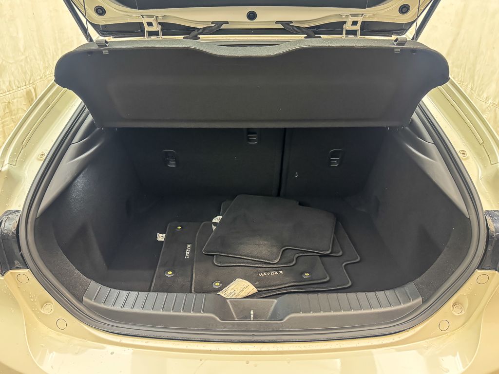 2019 MAZDA MAZDA3 - Image 23