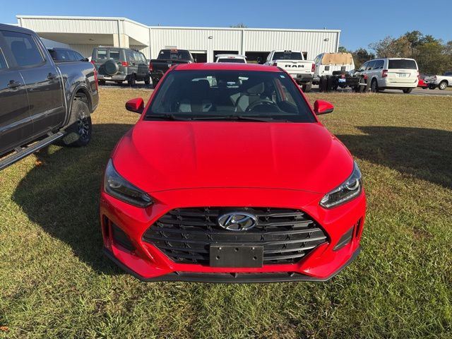 2021 Hyundai Veloster 2.0L Premium photo 4