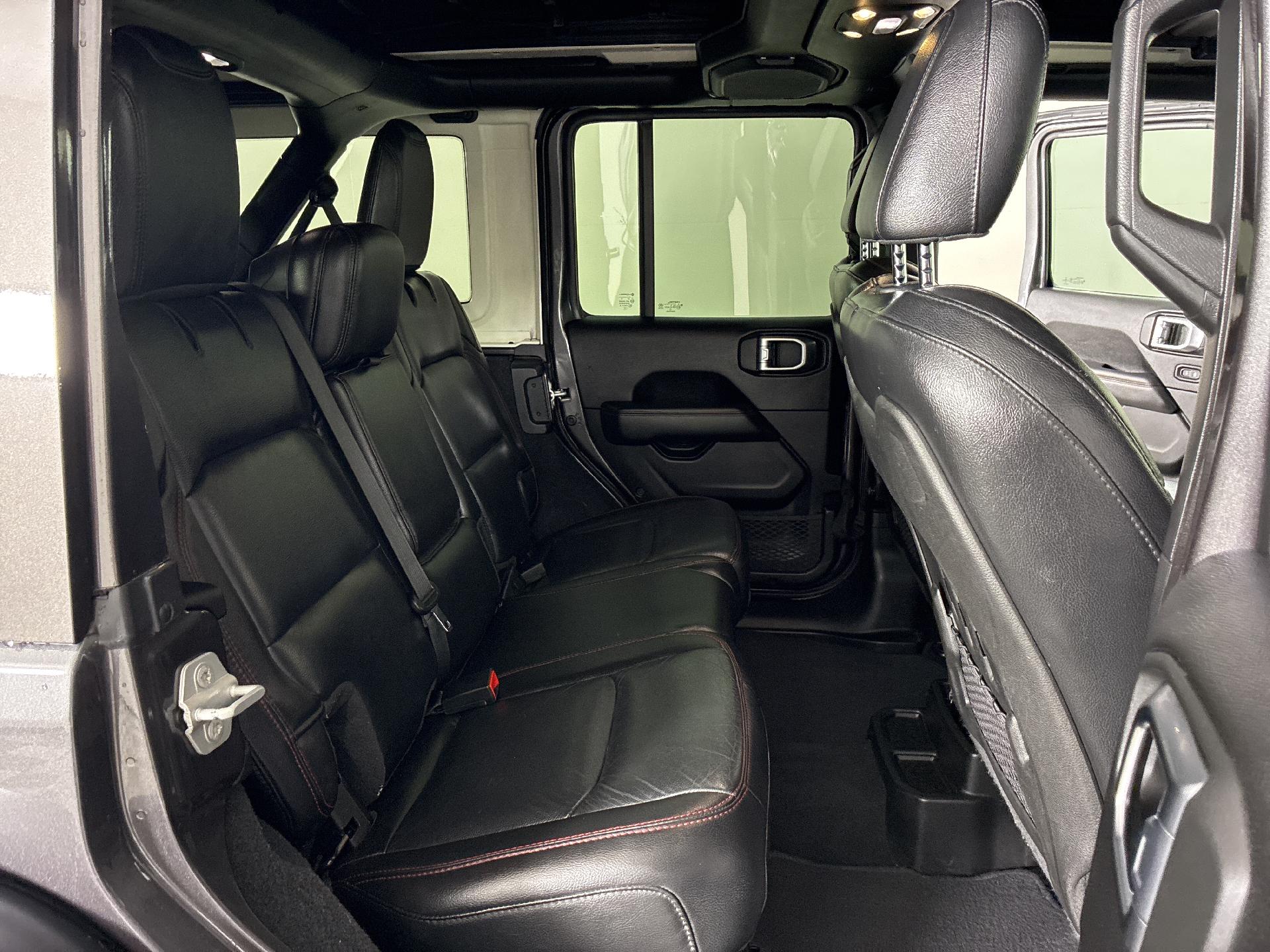 2019 Jeep Wrangler Unlimited Rubicon photo 15