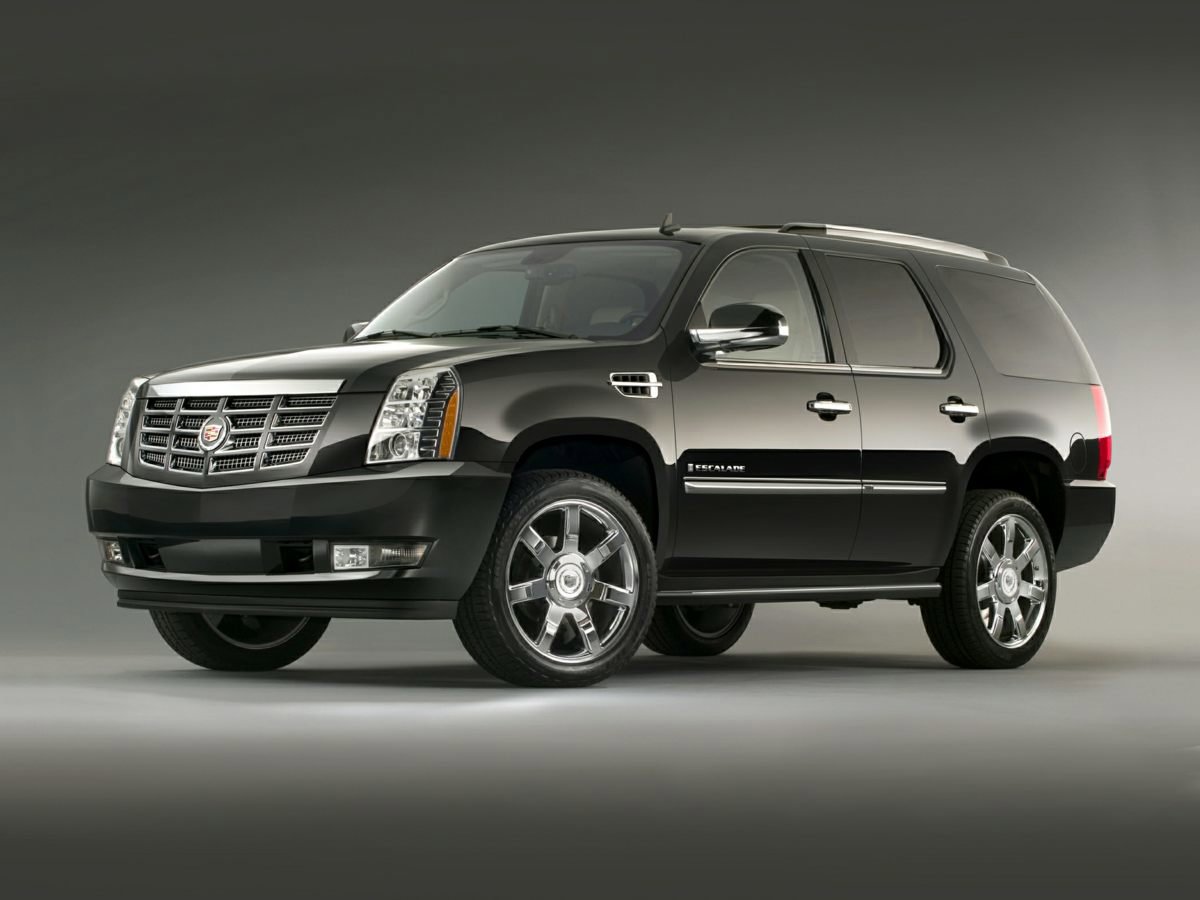 2010 Cadillac Escalade Luxury's photo