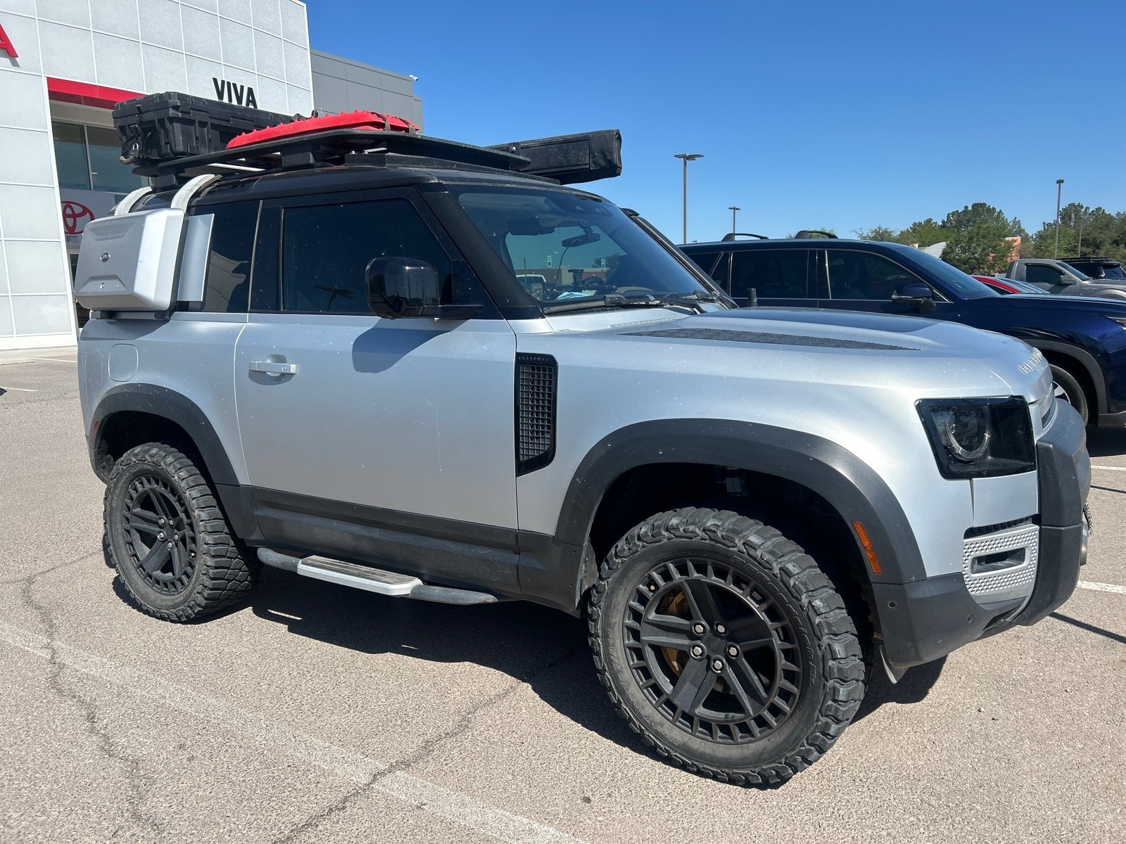 Used 2021 SILVER Land Rover First Edition image 9