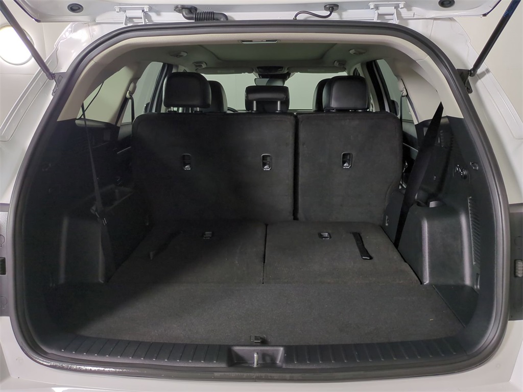 2025 Kia Sorento S photo 9
