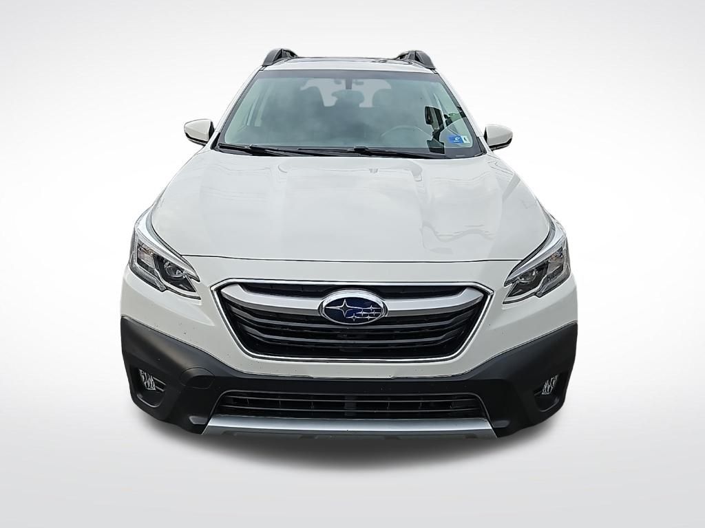 2021 Subaru Outback Limited photo 2