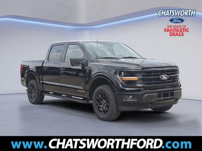 2025 Ford F-150 XLT's photo