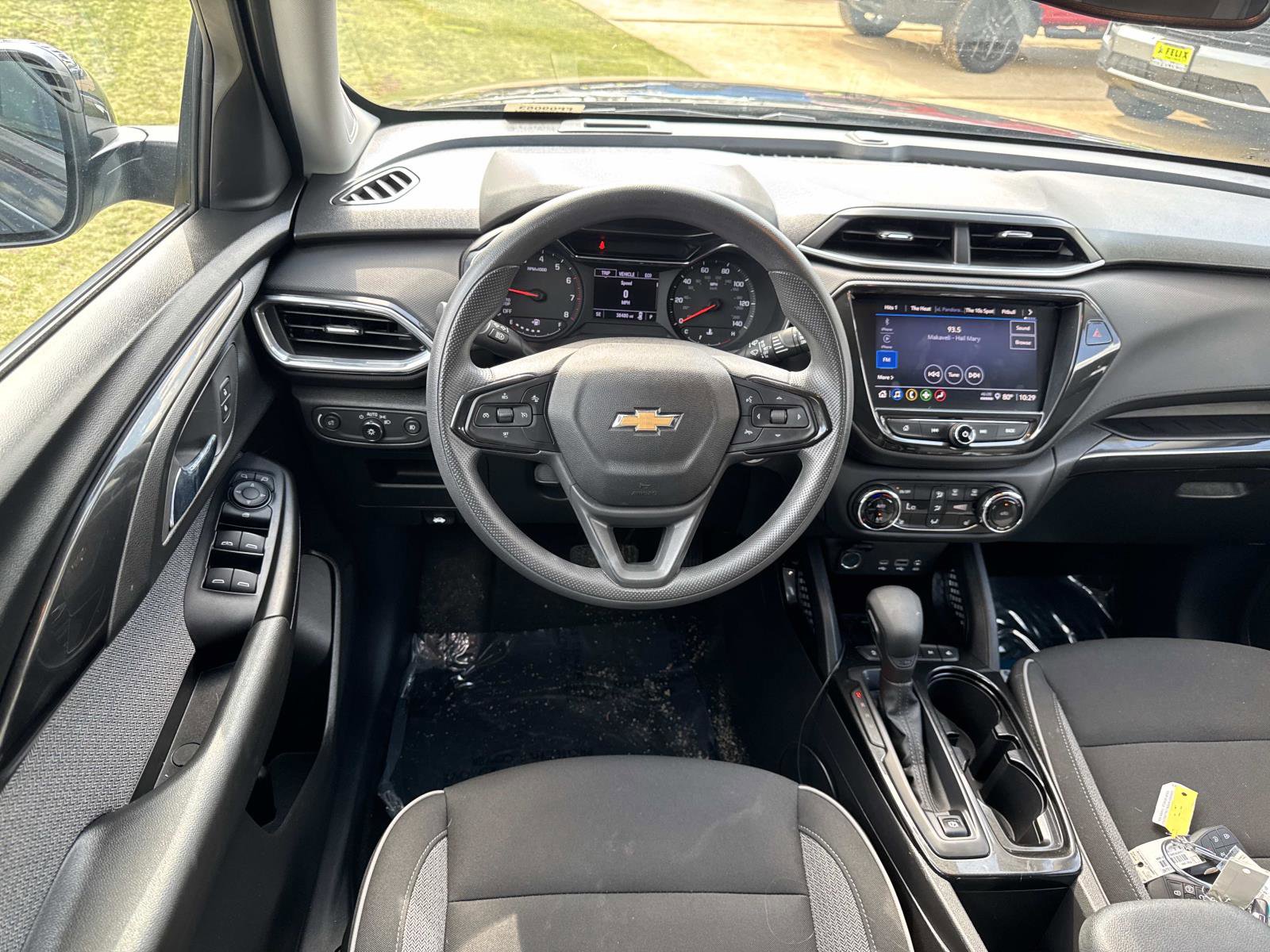 2022 Chevrolet Trailblazer LT photo 9