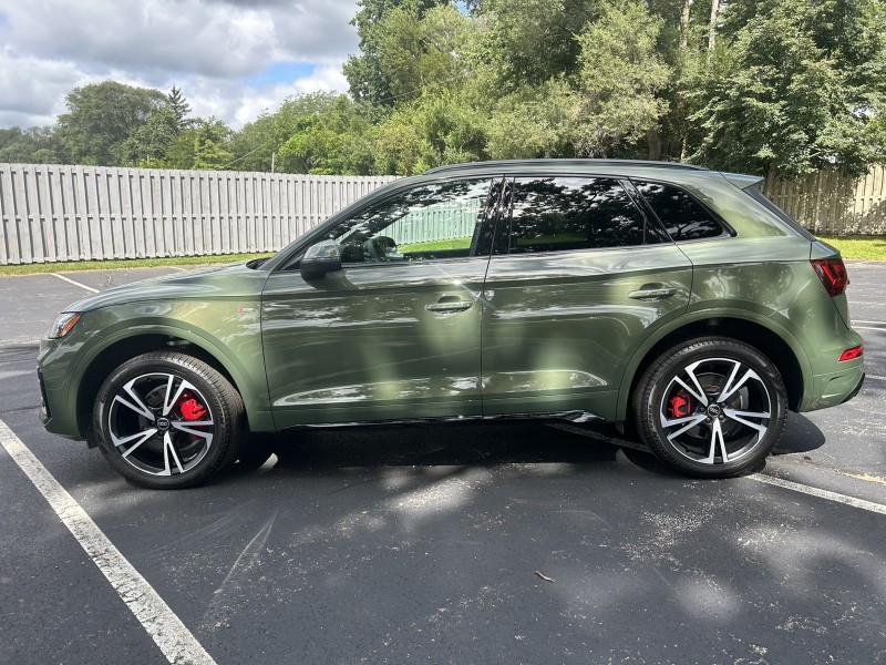 2025 Audi Q5 S line Premium Plus photo 4