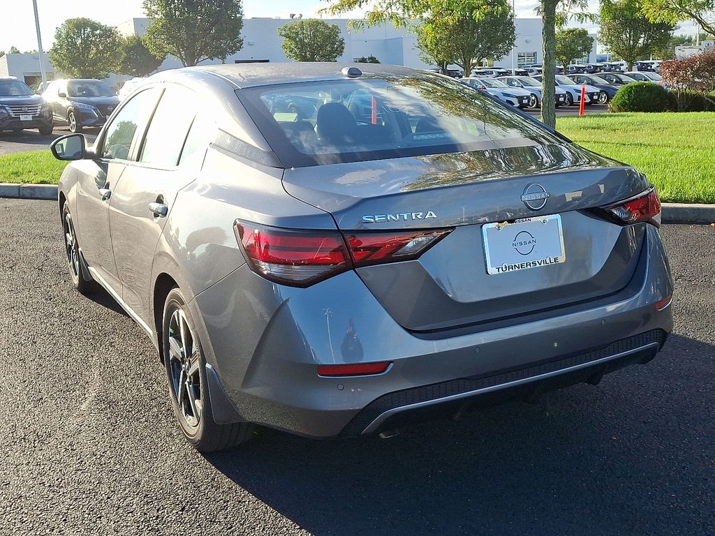 2025 Nissan Sentra SV photo 3