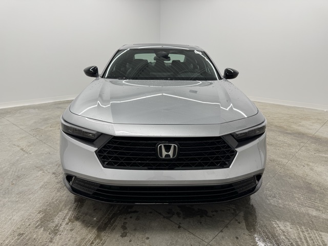 2025 Honda Accord Hybrid Sport-L photo 2