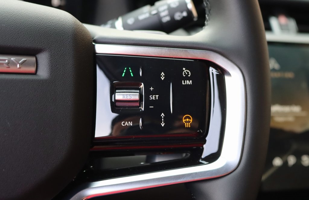 2025 LAND ROVER DISCOVERY SPORT - Image 15