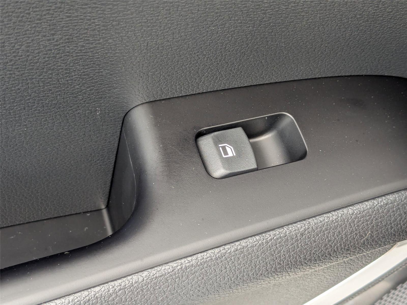 2025 Kia Soul LX photo 21