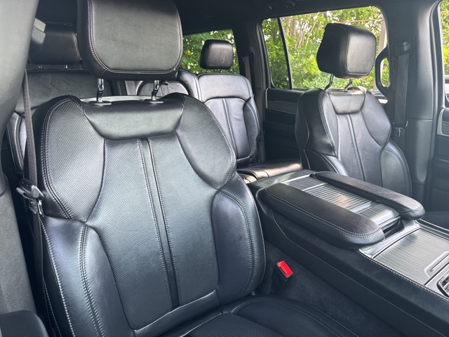 2024 Jeep Wagoneer Series II photo 14