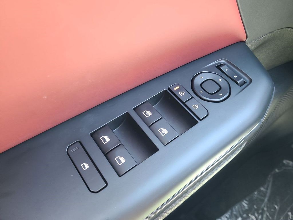 2025 Kia K4 GT-Line Turbo photo 22