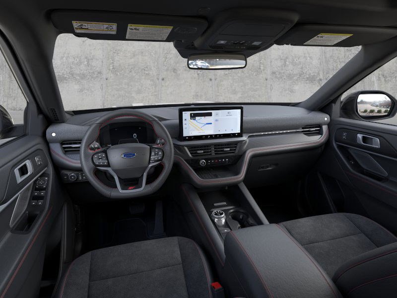 2025 Ford Explorer ST photo 11