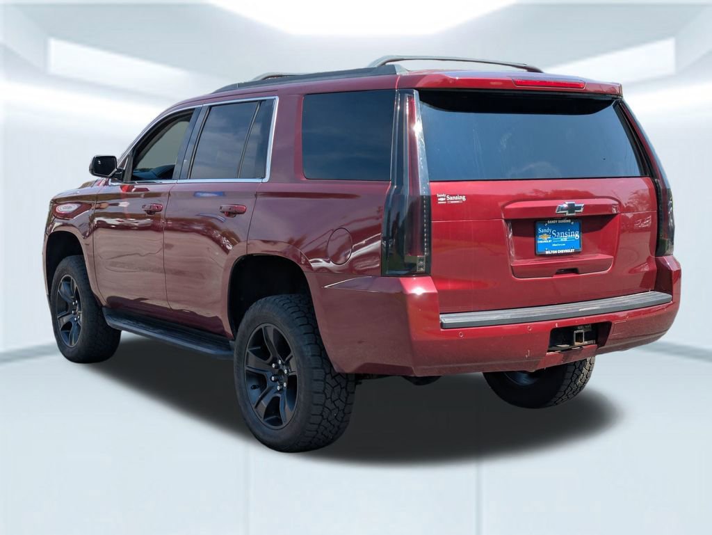 2016 Chevrolet Tahoe LT photo 3