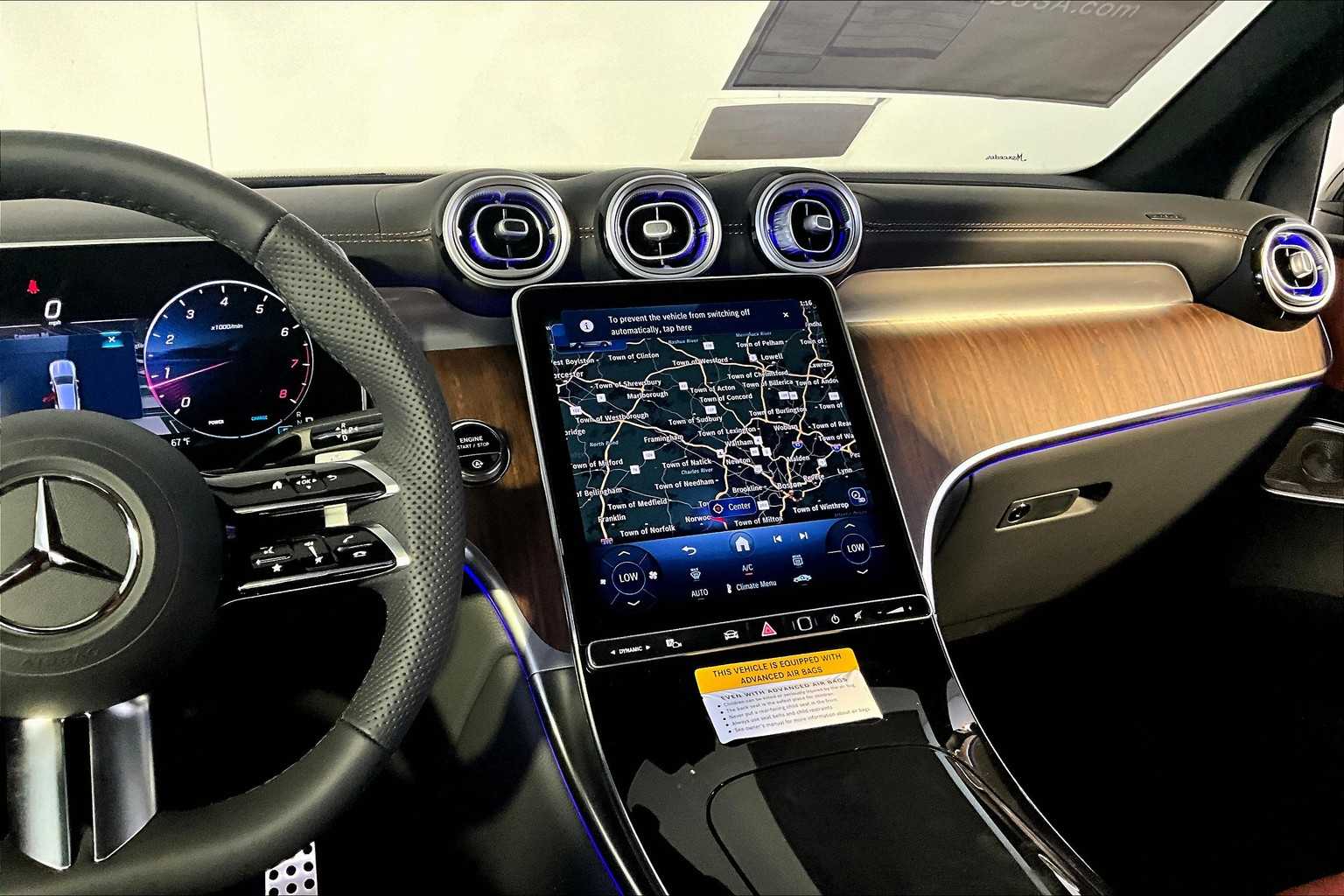 2026 Mercedes Benz GLC 300 4MATIC photo 8