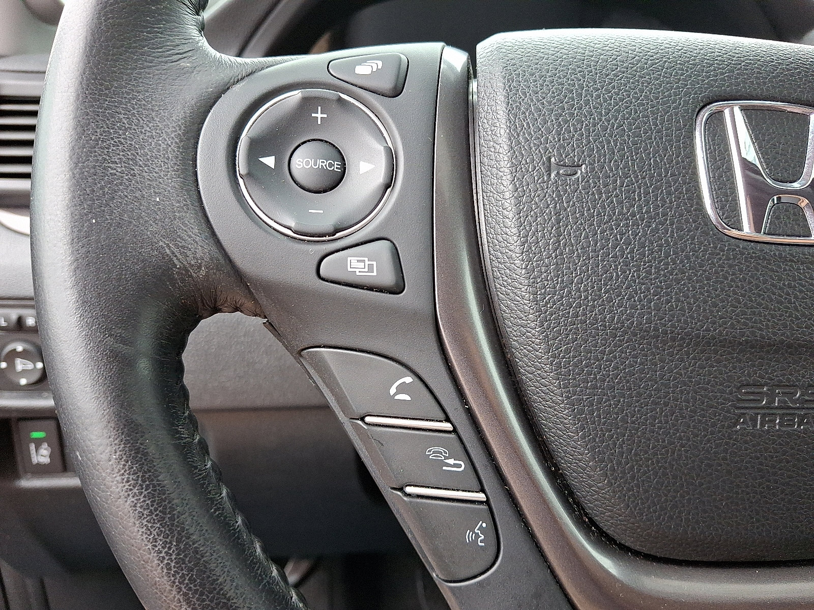 2023 Honda Ridgeline RTL photo 20