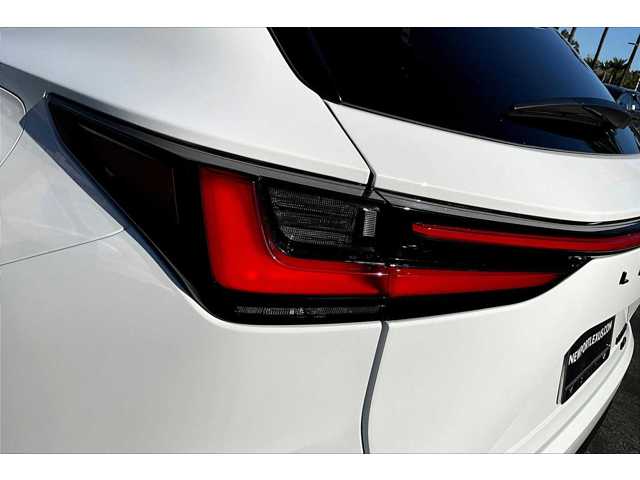 2026 Lexus NX 350 Premium photo 18