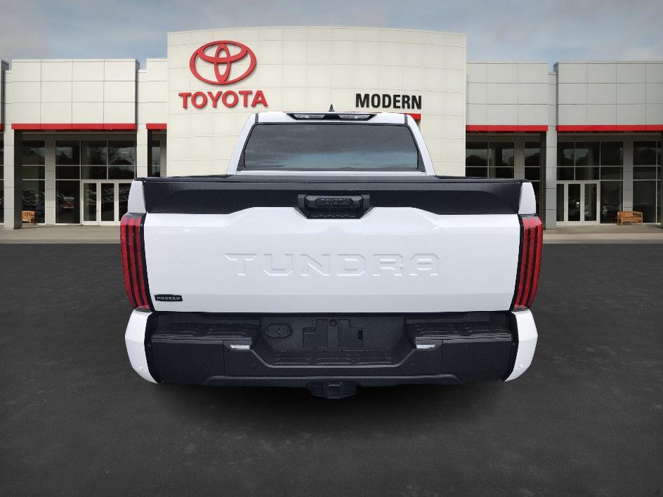 2024 Toyota Tundra SR5 photo 4
