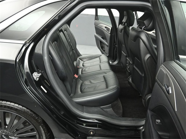 2017 LINCOLN MKZ - Image 25